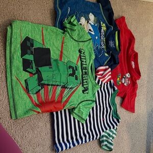 Lot of SIX boys t-shirts